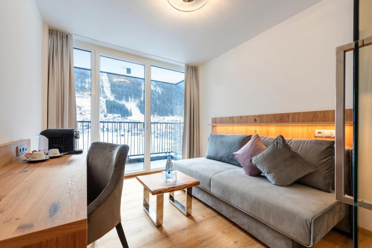 Hotel Zalwonder Ischgl Ngoại thất bức ảnh