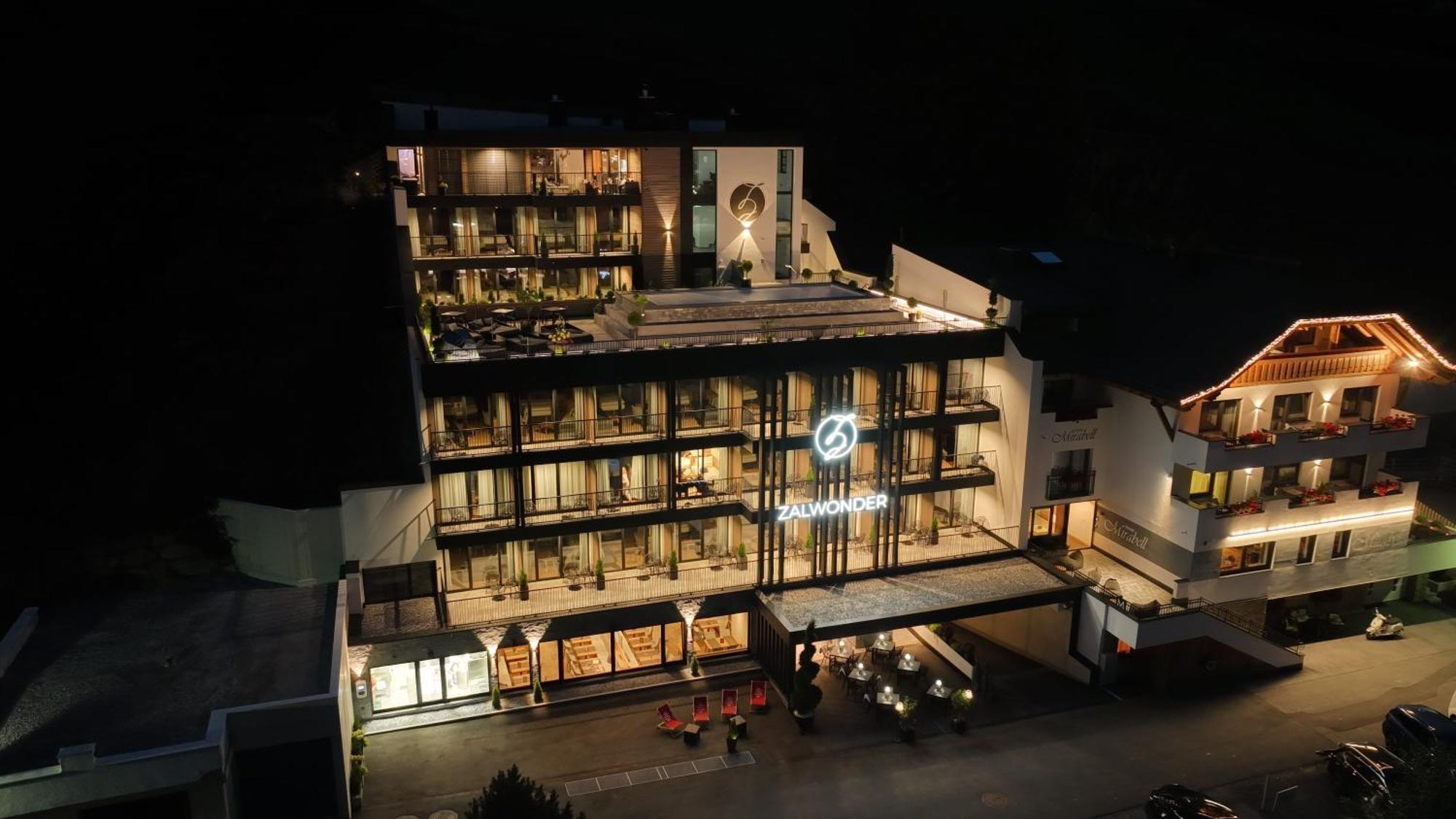Hotel Zalwonder Ischgl Ngoại thất bức ảnh