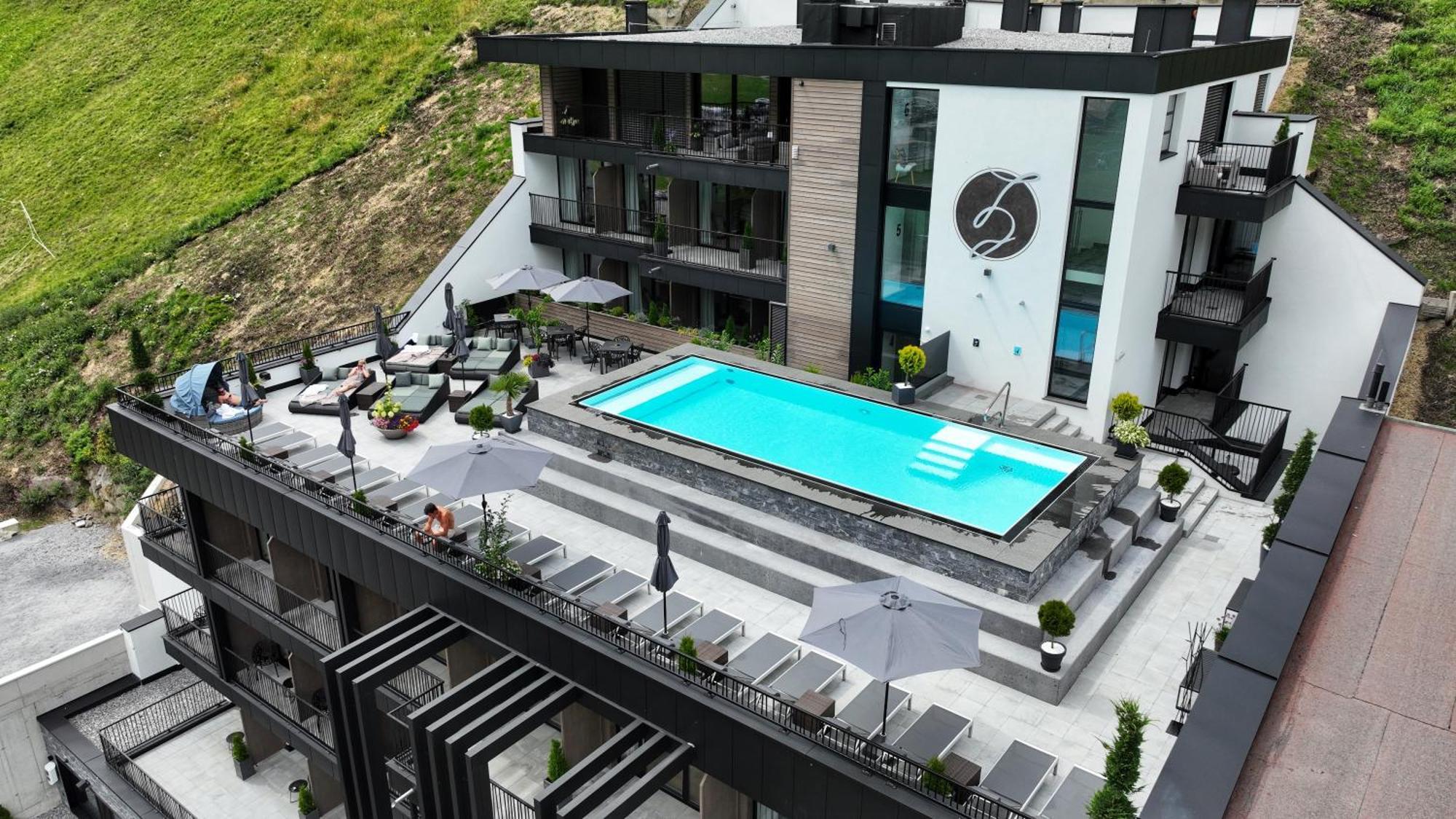 Hotel Zalwonder Ischgl Ngoại thất bức ảnh