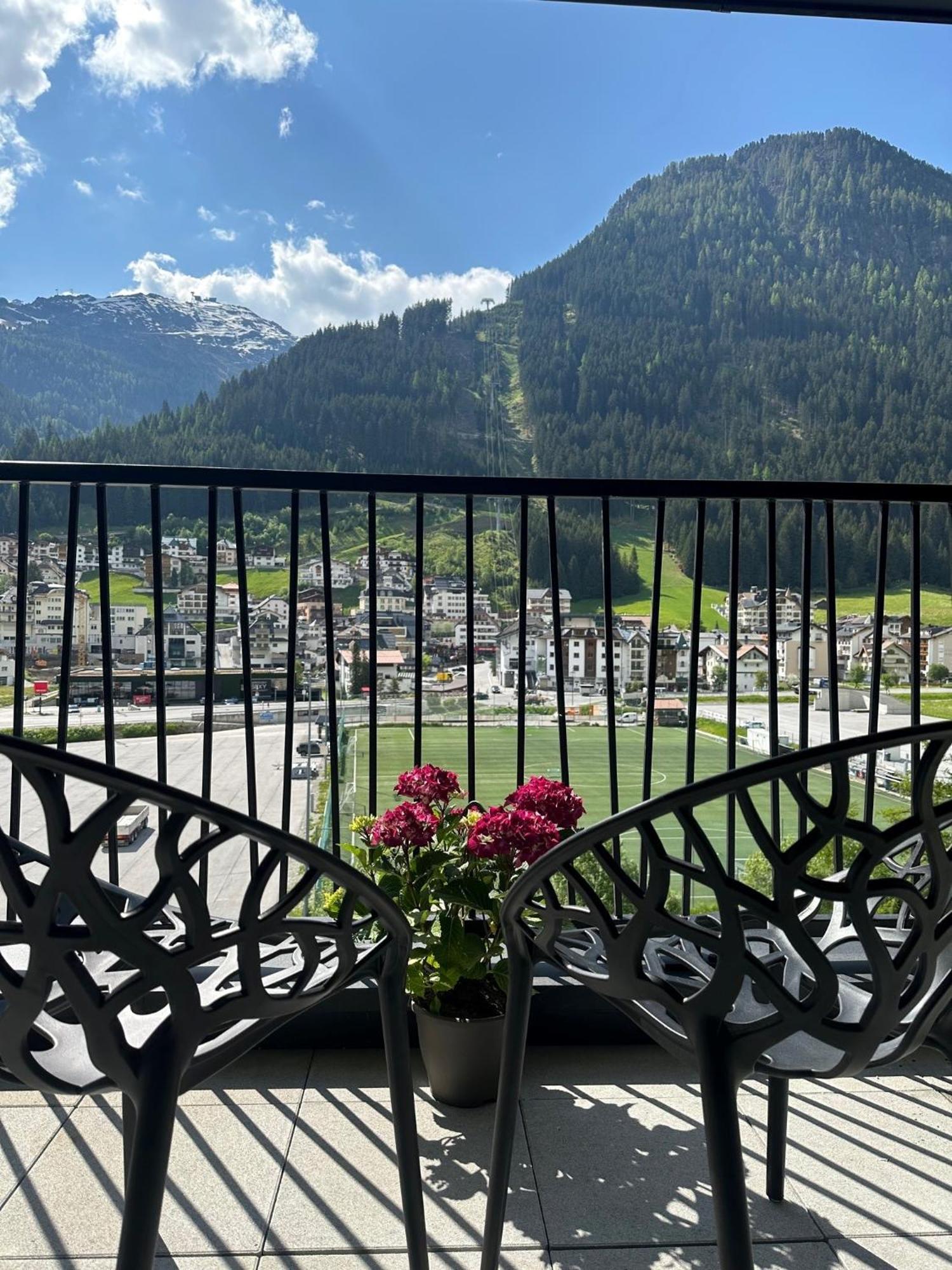 Hotel Zalwonder Ischgl Ngoại thất bức ảnh
